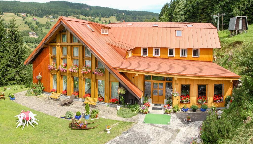 Penzion U Veselych Pec pod Snezkou Bagian luar foto